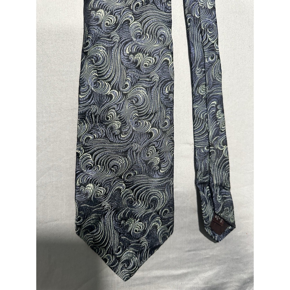 VTG Bachrach Blue Japanese Inspired Waves‎ Wind Silk Necktie